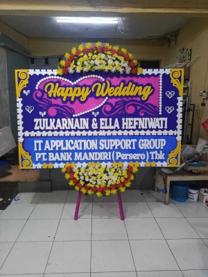 Papan Bunga di Gowak Pringsurat